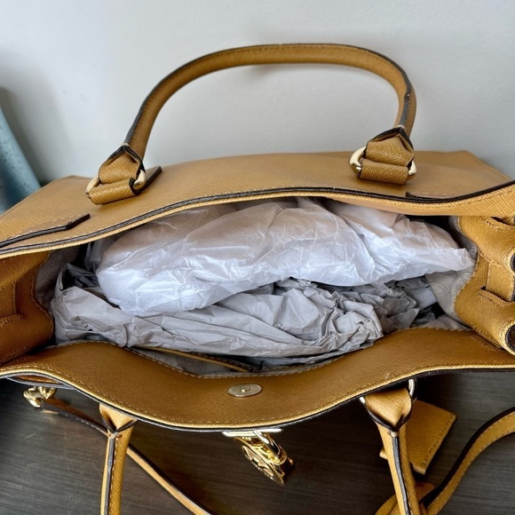 Michael Kors Hamilton Saffiano Leather Satchel - Picture 6 of 15